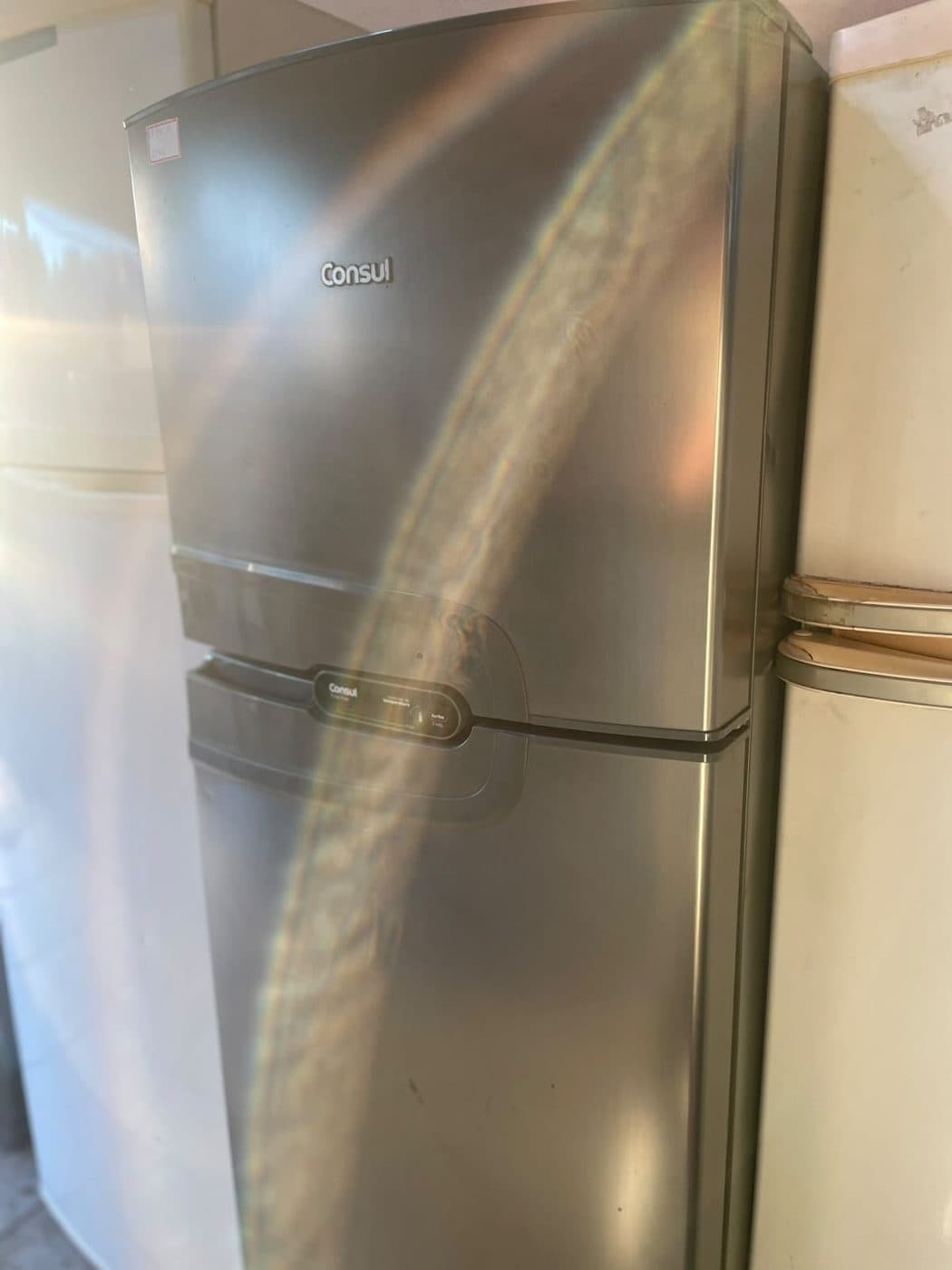 Geladeira inox (2), estado Seminovo