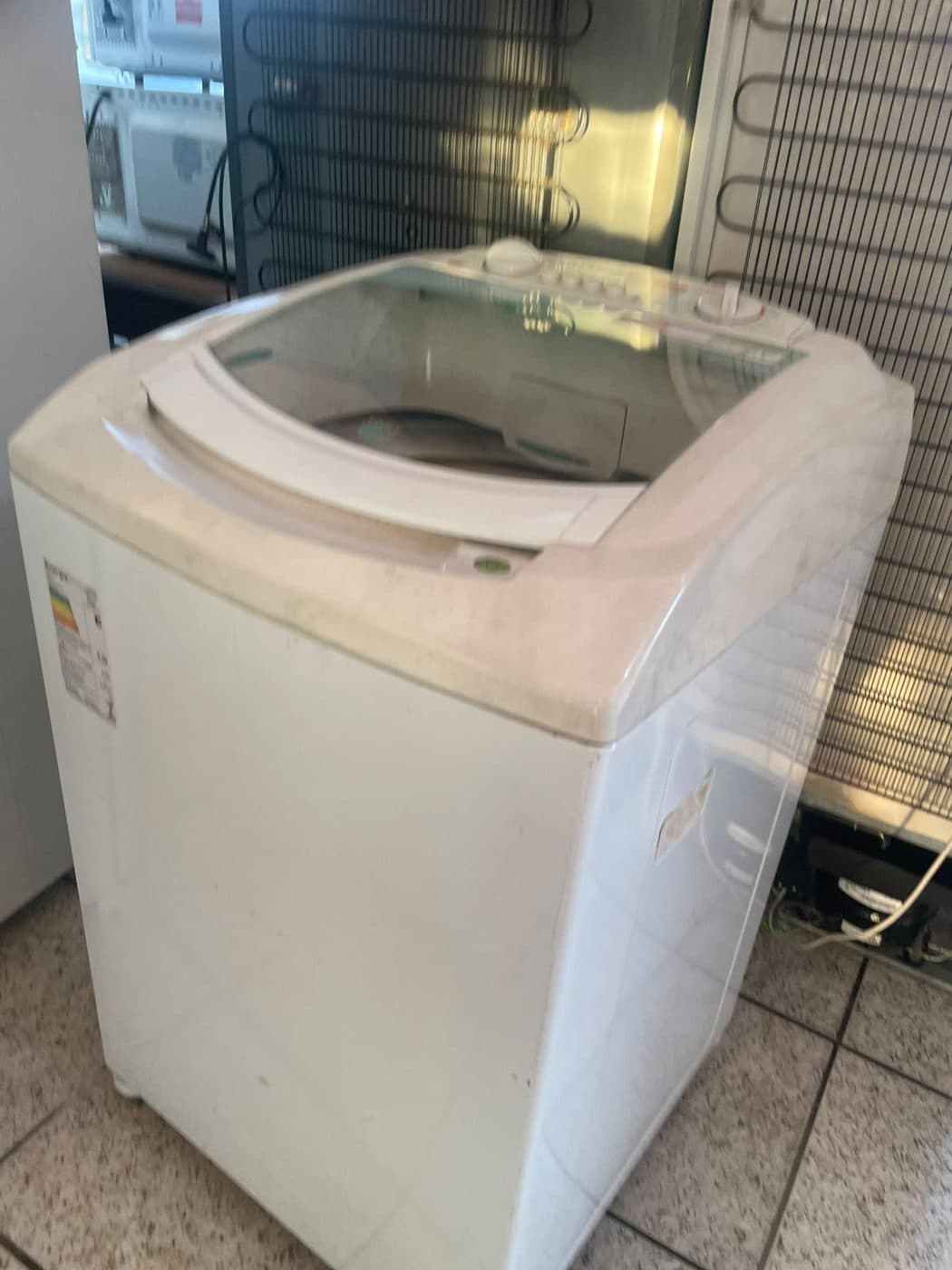Lavadora com tampa transparente, estado Seminovo